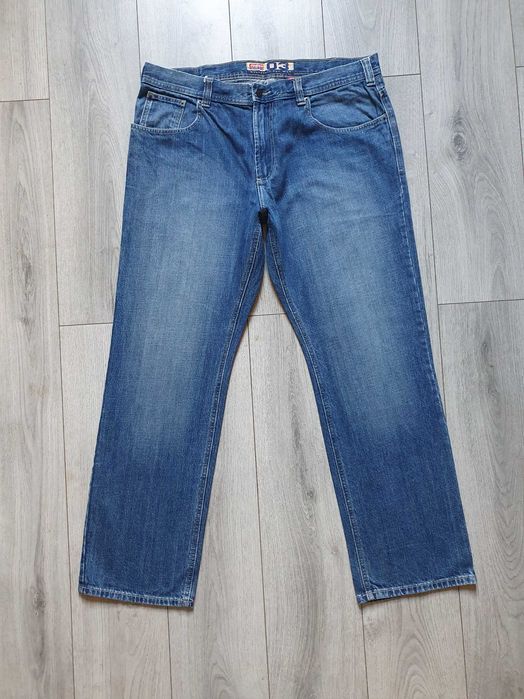 MARIME MARE - Blugi JINGLERS barbati - Marime W40 L32 (Talie 101 cm)