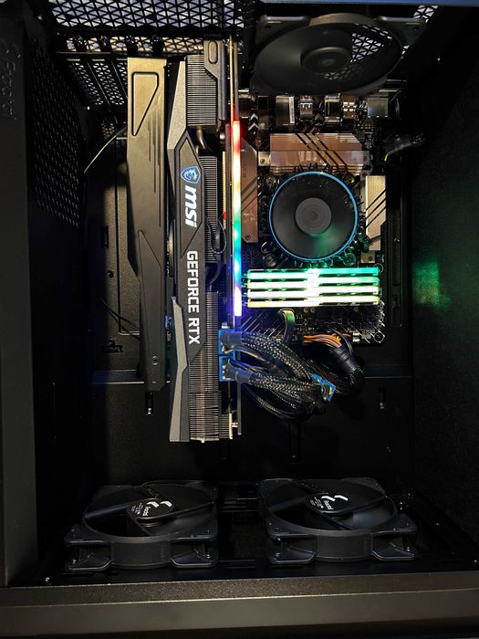 Геймърски i5 12400/RTX 3070/32gb рам/Nvme+hdd 3tb/Fractal Desing Top