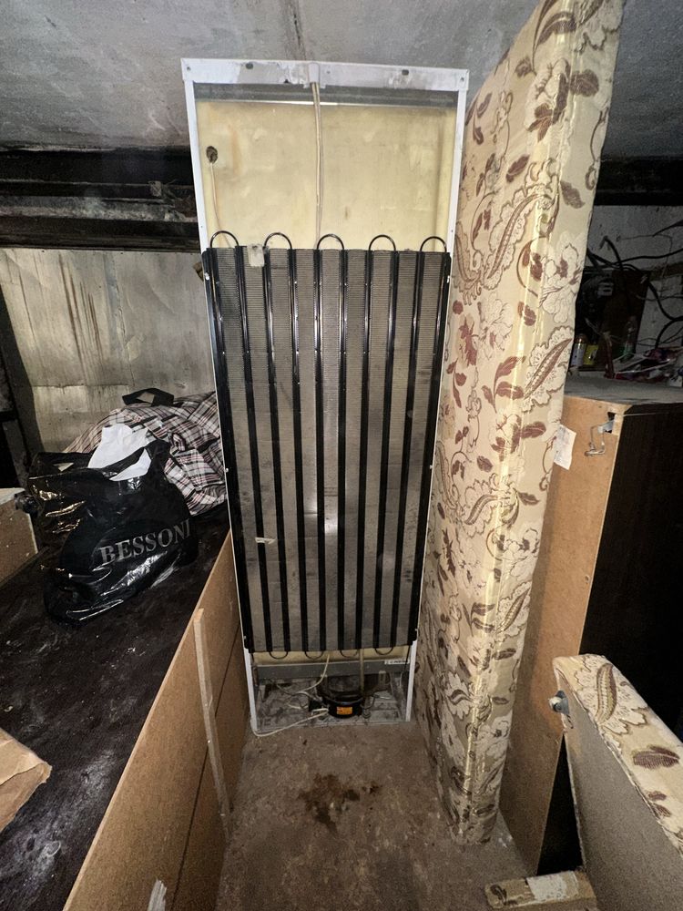 Холодильник Indesit