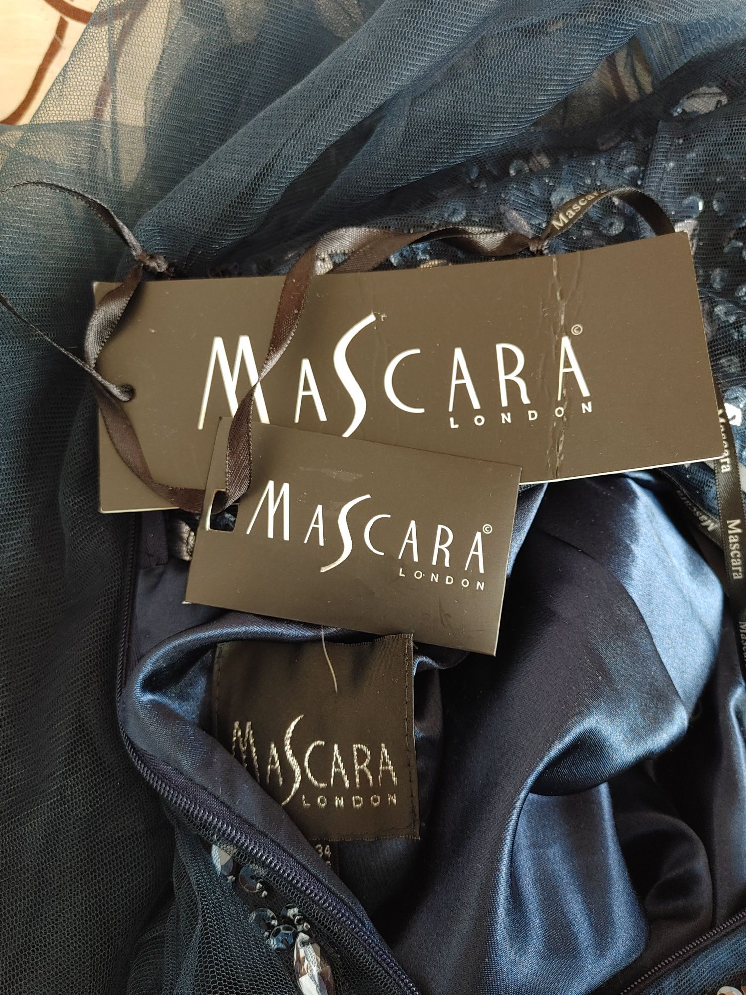 Чисто нова бална рокля MaScara