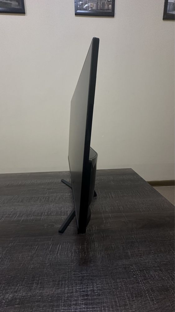 Monitor sotiladi 22 dyum immer 350 ming sum