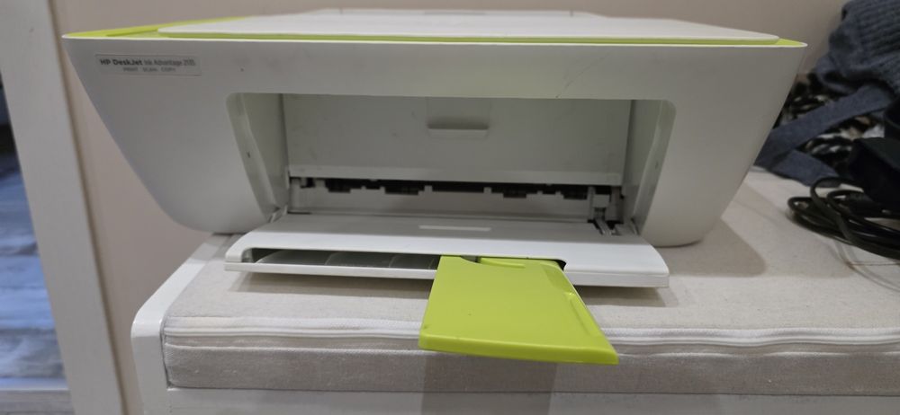 HP DeskJet Ink Advantage