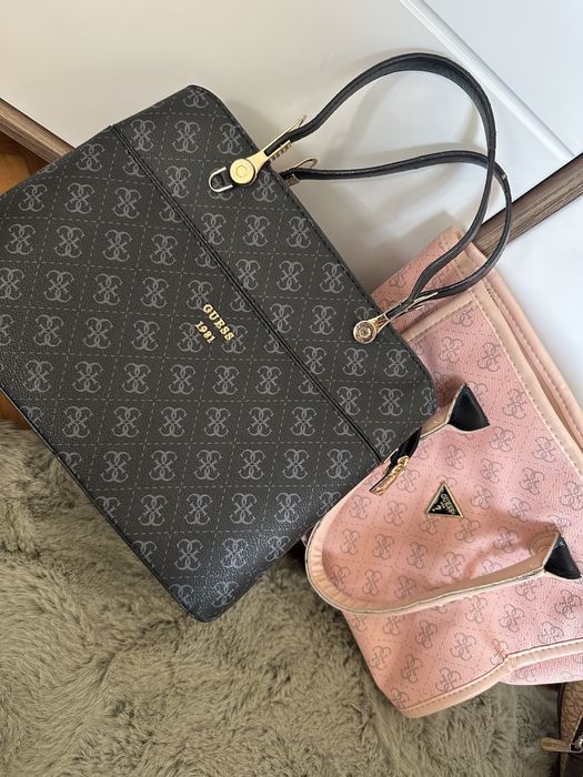 Чанти Guess.