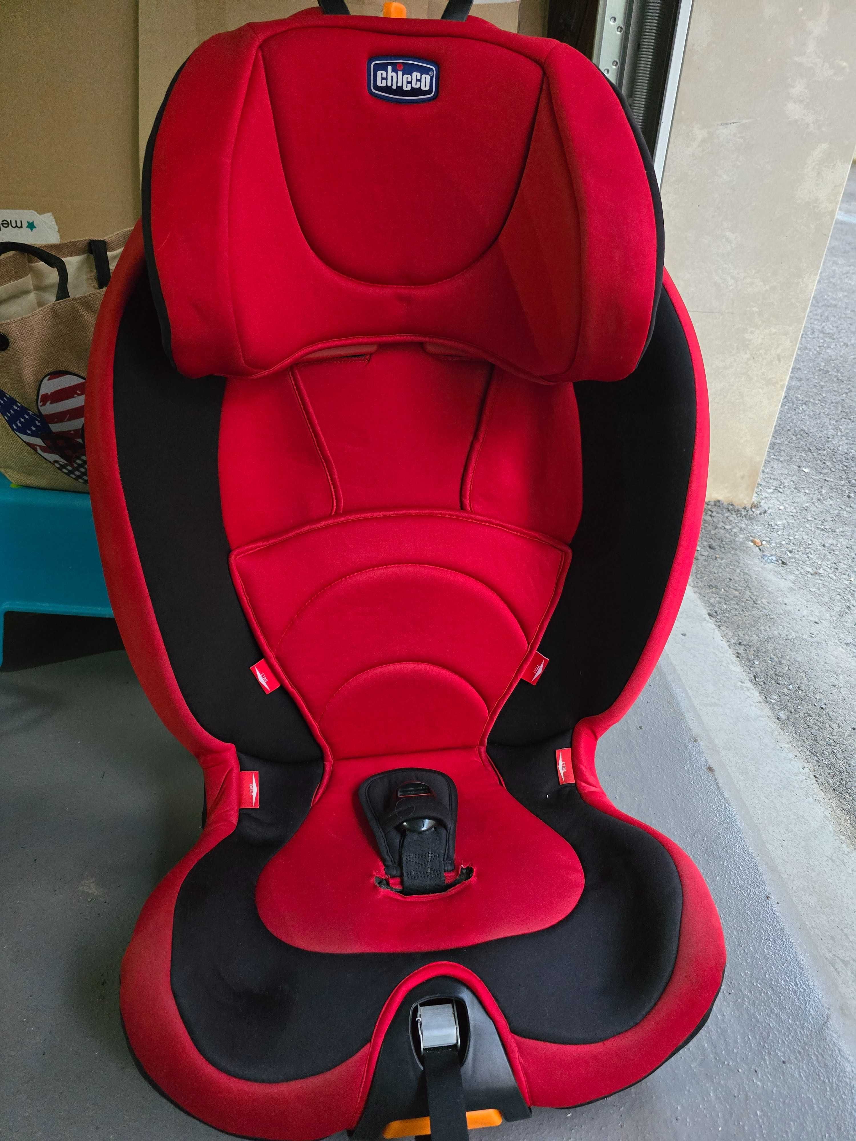 Столче за кола Chicco GRO-UP 123      9-36 kg