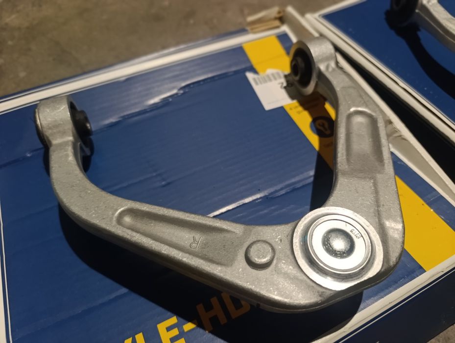 Горни носачи за Алфа 159