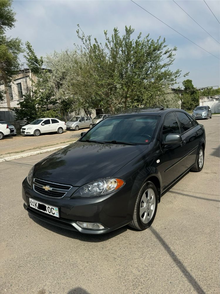 Gentra автомат с люком