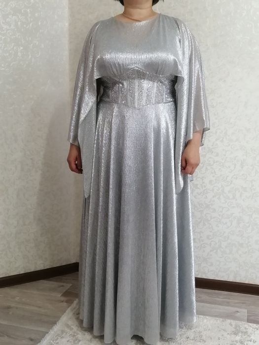 Продам вечернее платье