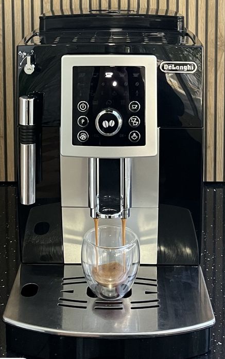 Delonghi ECAM 23.427.B
Автоматична кафемашина