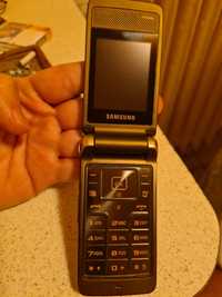 Telefon Samsung cu clapeta