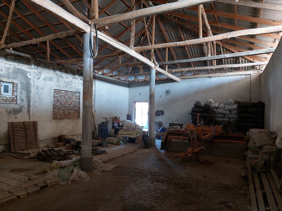 Tayor ferma sotiladi !