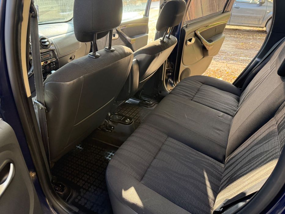 Vând Dacia Duster 1.5 DCI, 4x4, an 2011