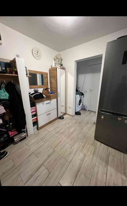 Vand apartament 2 camere decomandat Brazda