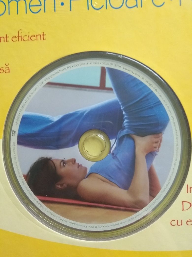 FITNESS eficient pentru ACASĂ. Carte și DVD 45 minute