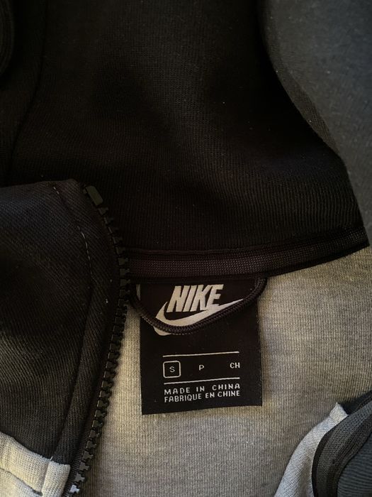 Nike tech fleece OG