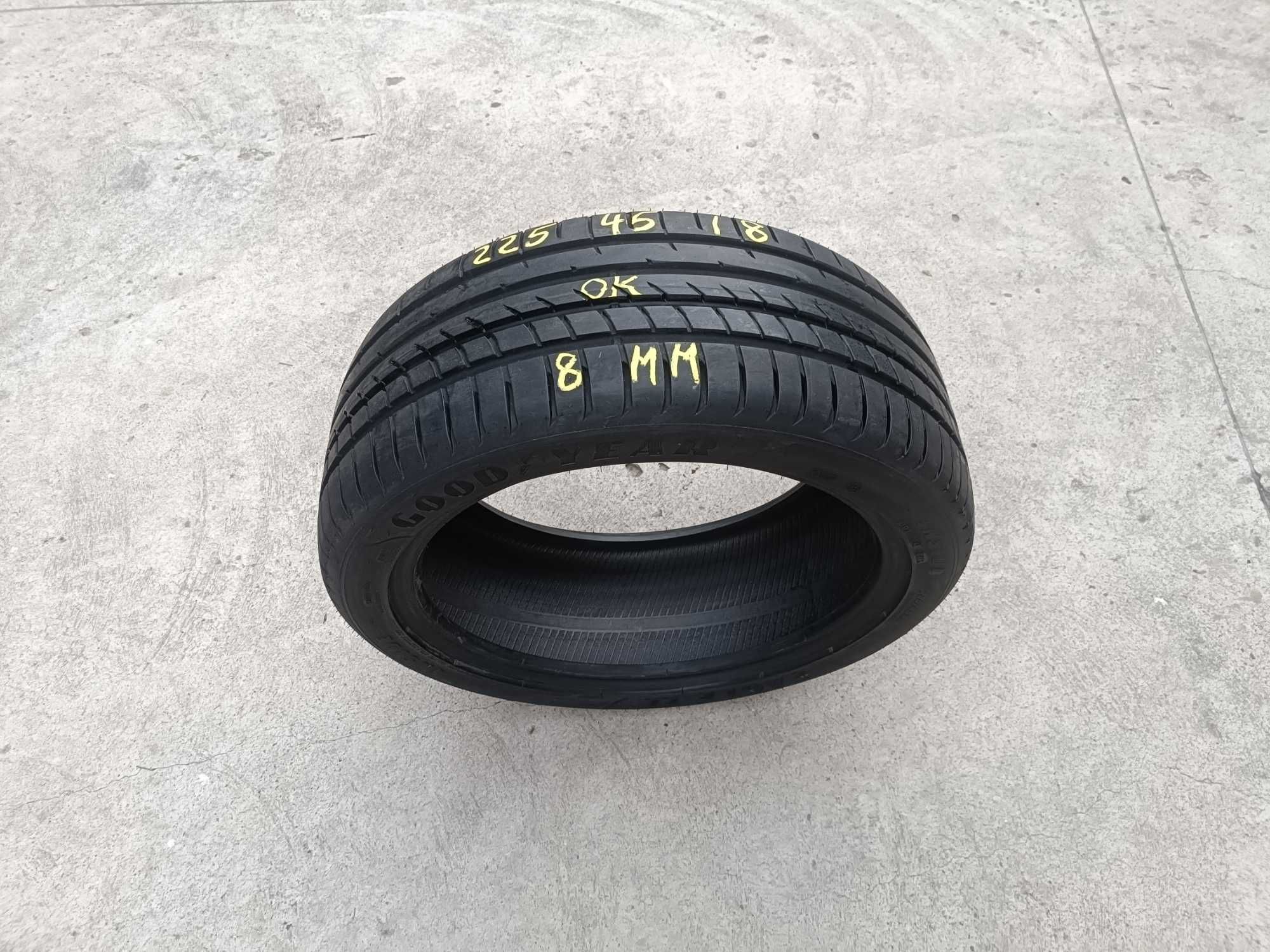 O anvelopa de vara 225 45 18 goodyear F 1 asymmetric 2 profil 8 mm