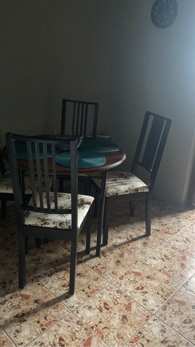 Chirie / vanzare, Apartament 2 camere str Revolutiei(OMV)