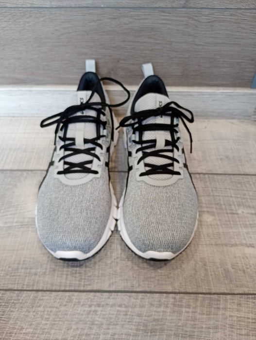 Asics Quantum 90 мъжки маратонки за бягане номер 45 стелка 28,5 см