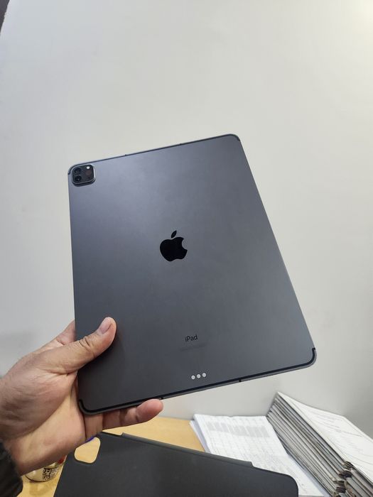 Ipad pro 12.9 m1 sim+wifi