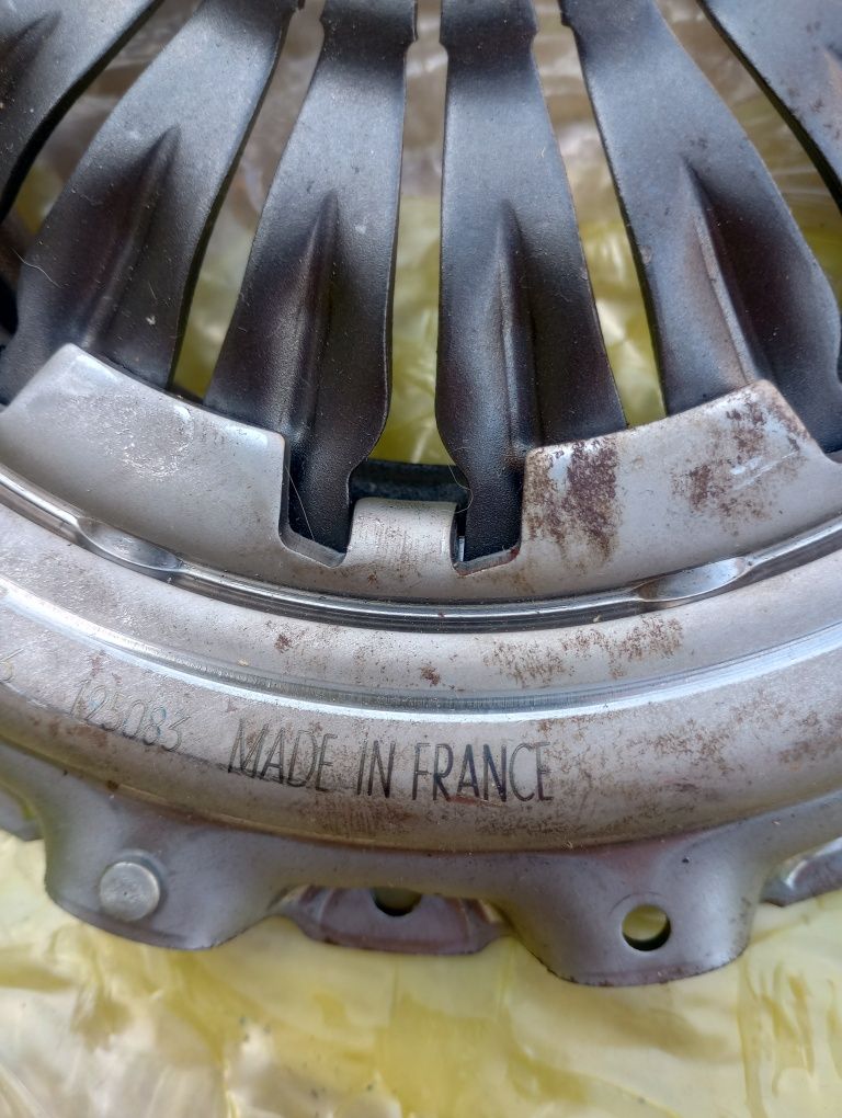 Placă presiune și disc pt Renault Kangoo , Clio 2 1,9 d