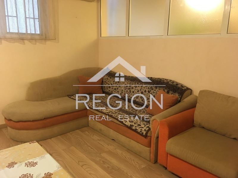 Дава се под наем Двустаен апартамент в Варна, Бриз - 70 кв.м за 357 € - Снимка #2