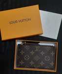 Portofel Louis Vuitton cu factură și cutie