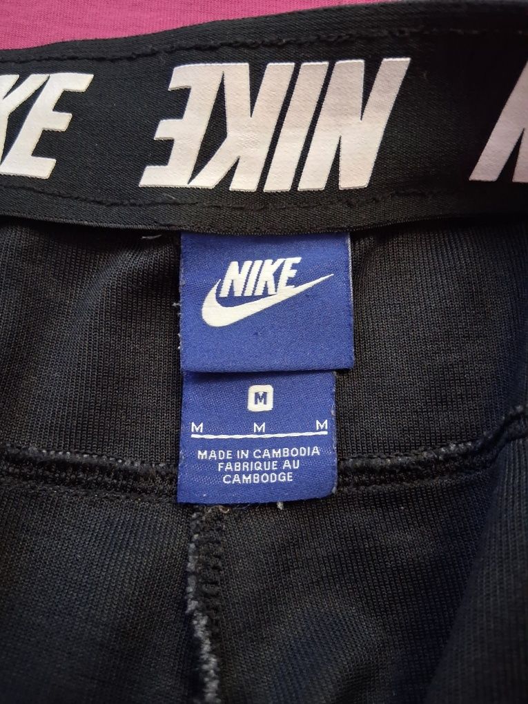 Мъжко долнище Nike AV15