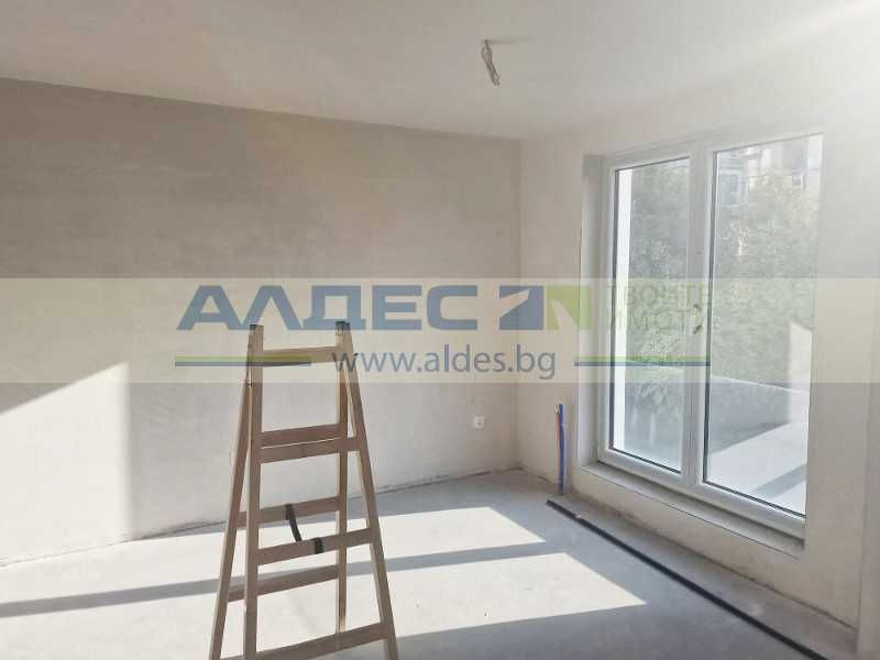 Продава се 3-стаен ап. зад МОЛ Парадайс в нова сграда с Акт 16!