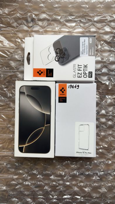 iPhone 16 Pro Max, Natural Titanium, 512 GB - Перфектен