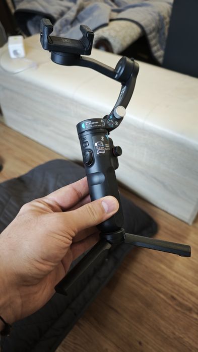 Гимбал стойка за телефон