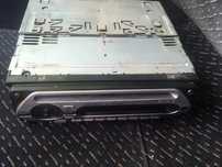 Продавам SONY CDX-GT20