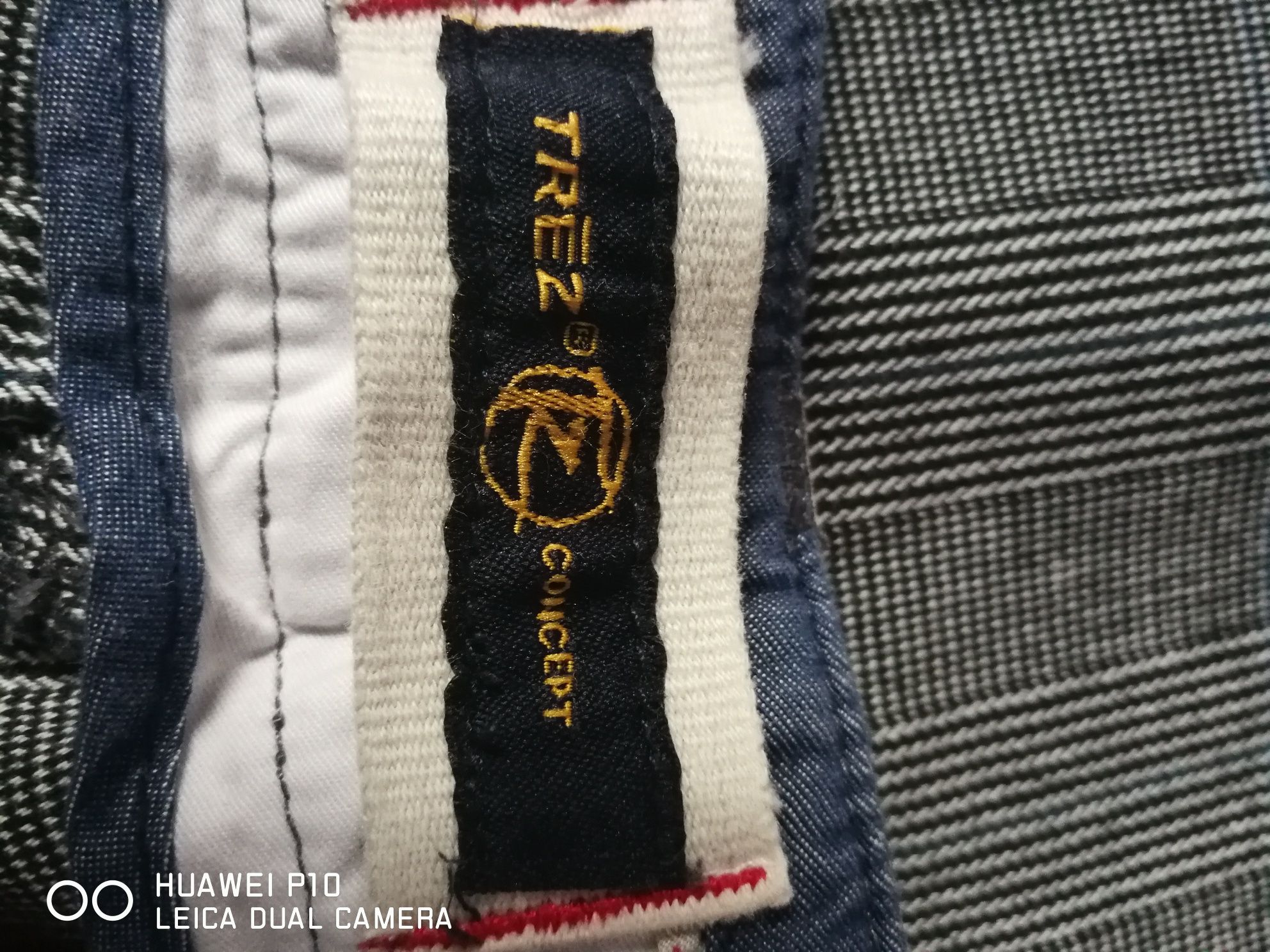 Vand pantaloni Trez Denim