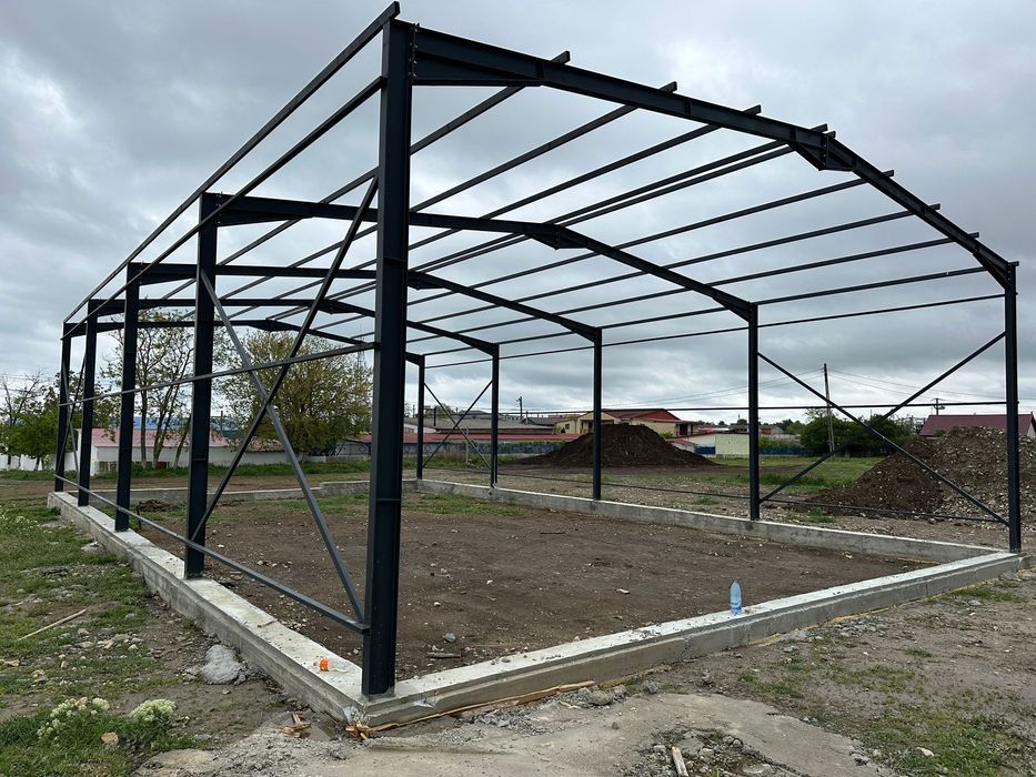 Hala metalica pentru Centre de intretinere a Piscinelor