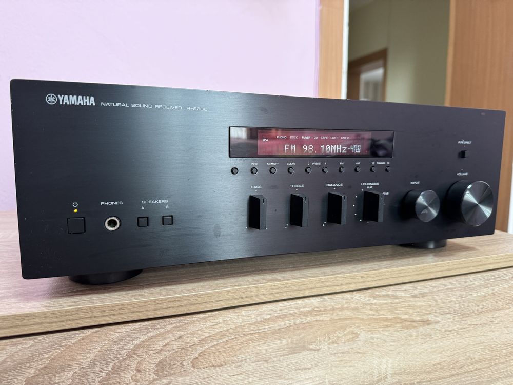 Yamaha R-S300 стерео ресивър