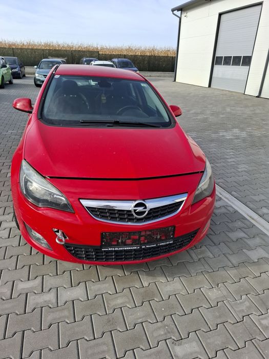 Vand capota, usi,bord Astra J