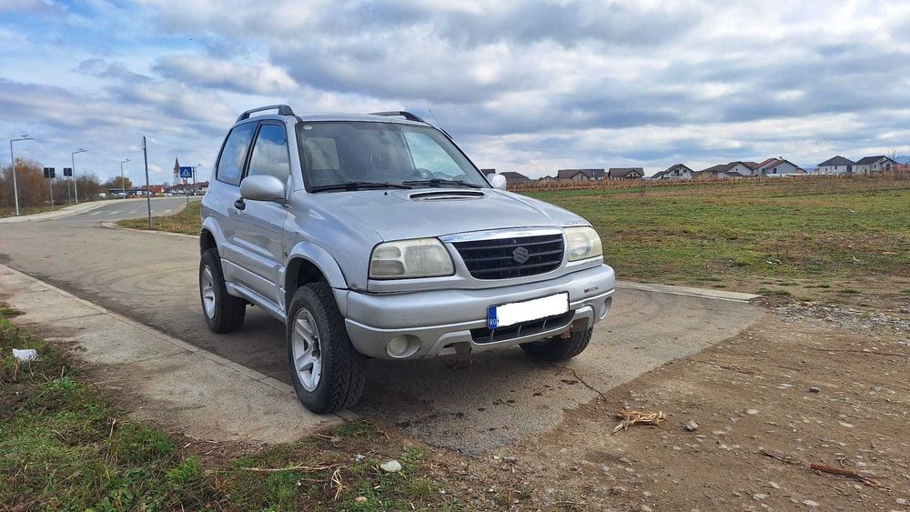 Suzuki Grand Vitara 4x4 ITP valabil pana in octombrie 2026
