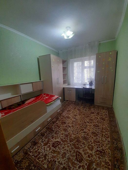 Продаётся своя 4 комнатная квартира