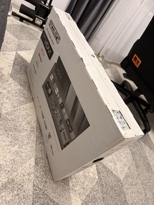 Televizor Starlight 32DM6601 80 cm, Smart, HD SIGILAT