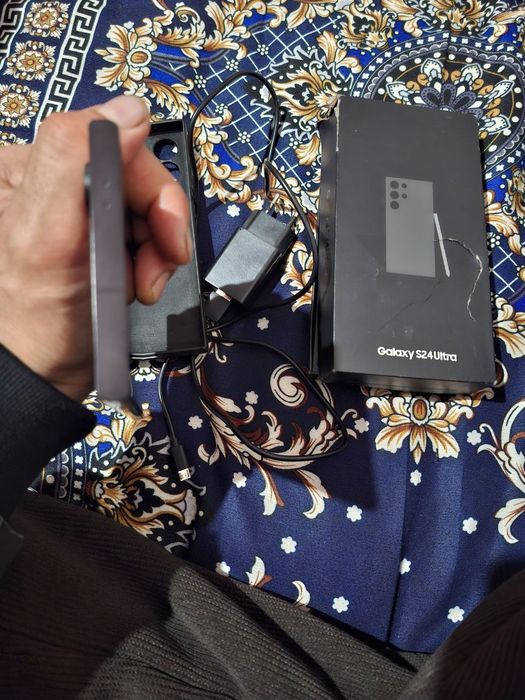 Самсунг с 24 ультра