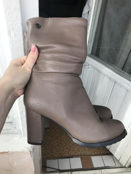 Женские зимние сапоги 37 р.