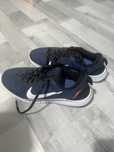 Nike обувки flex experience 12