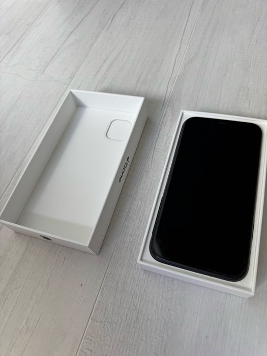 Iphone 11, 64 GB