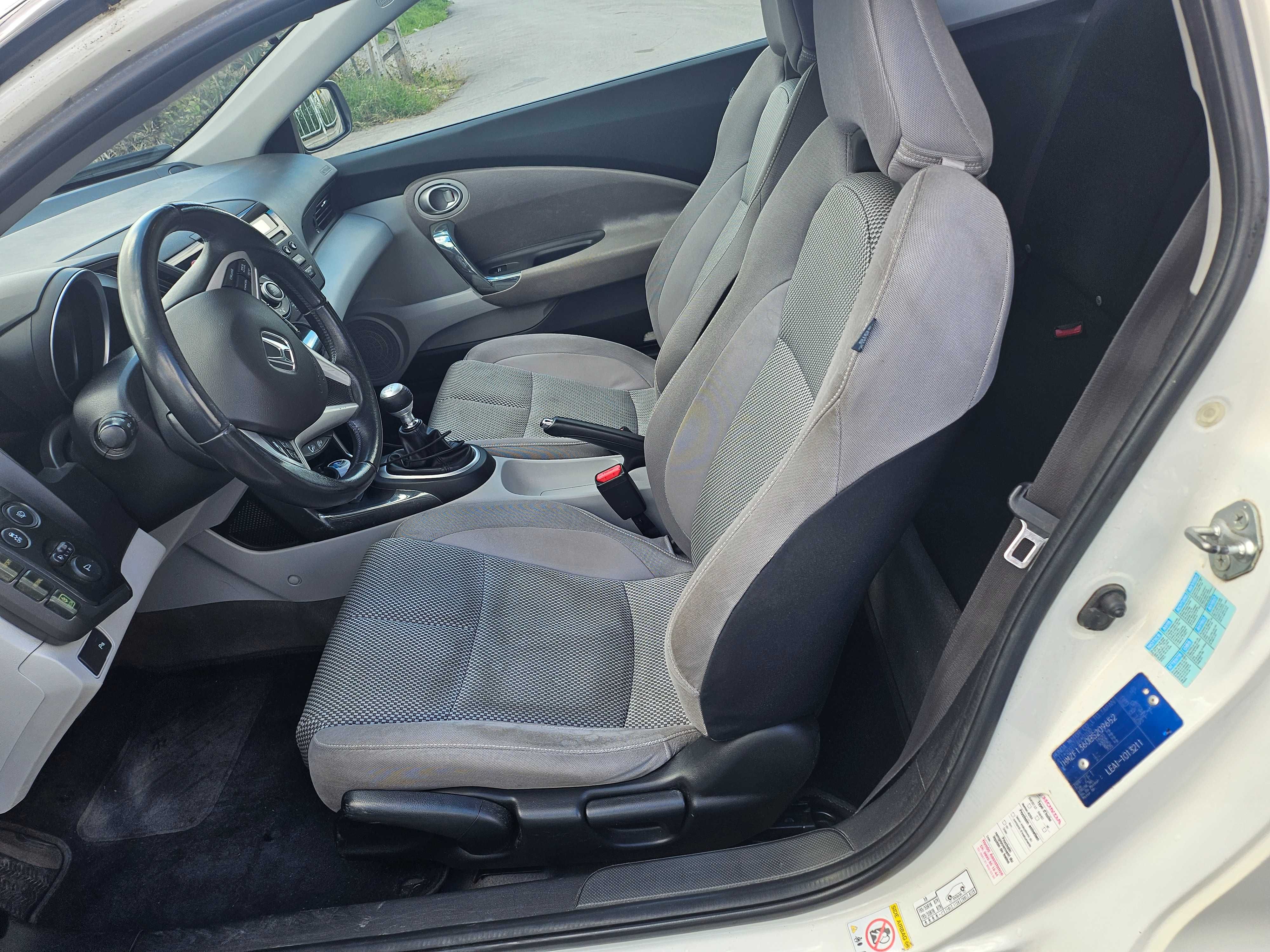 Honda CR-Z 1.5 115hp 2012