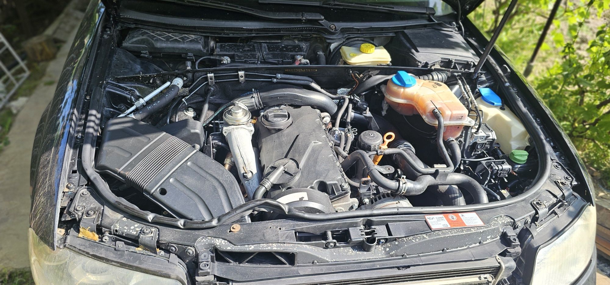 Vând piese rezultate din dezmembrarea unui audi a4 b6 1.9 tdi 6 trepte