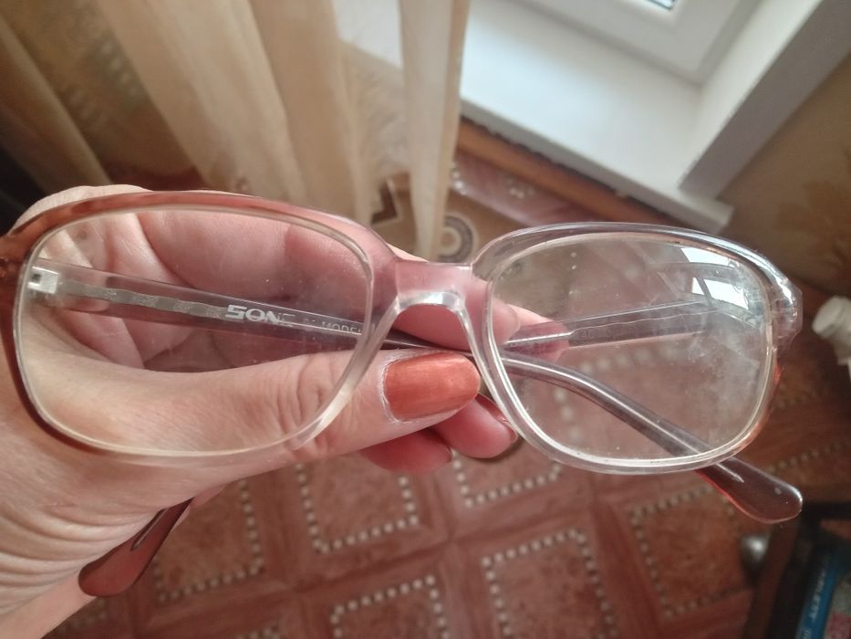 Продам очки для зрения