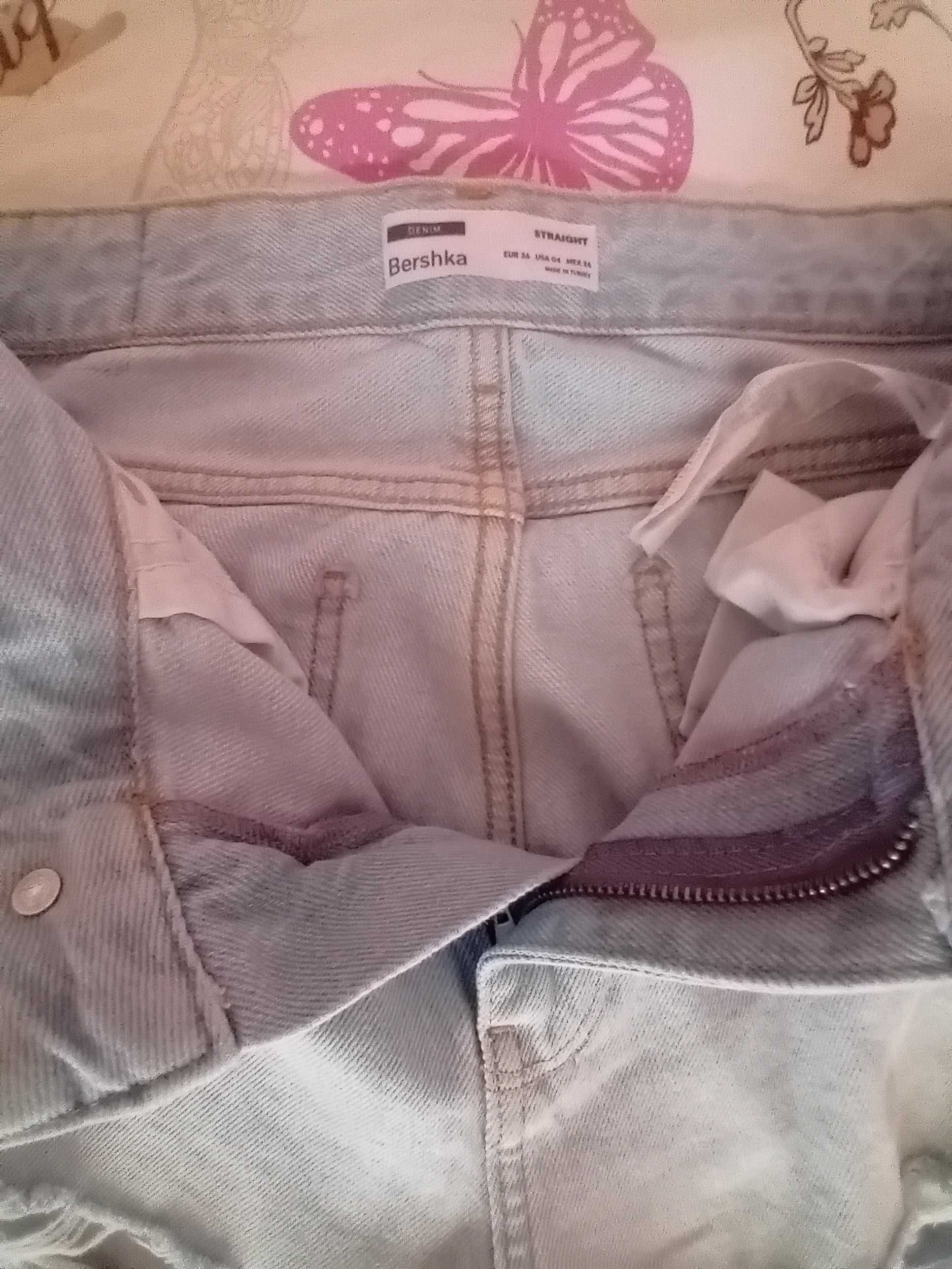 Дамски дънки Bershka