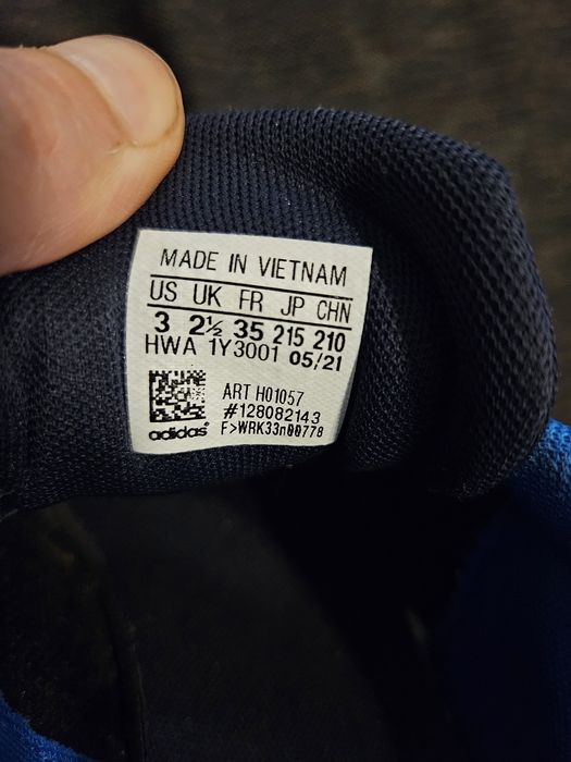 Маратонки Adidas 35 естествена кожа