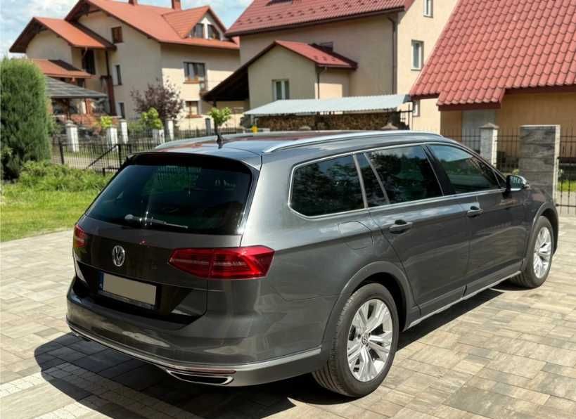 Vând Volkswagen Passat B8 Alltrack