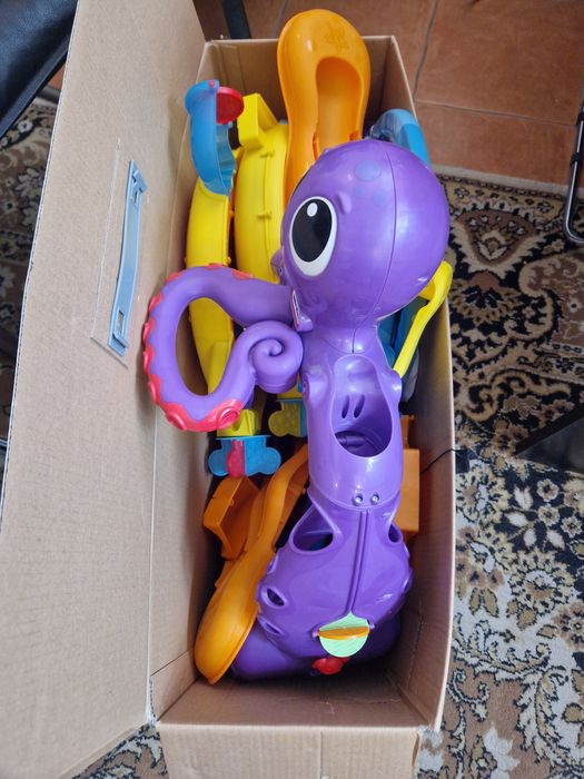 Centru activitati little tikes 6-36 luni