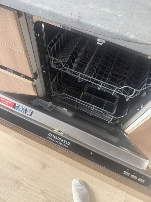 Продам посудомойку почти новая