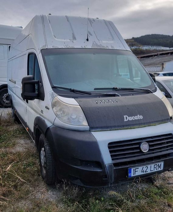 Firma vinde parc auto camioane 24t + semiremorci,  12t, Ducato 3,5t